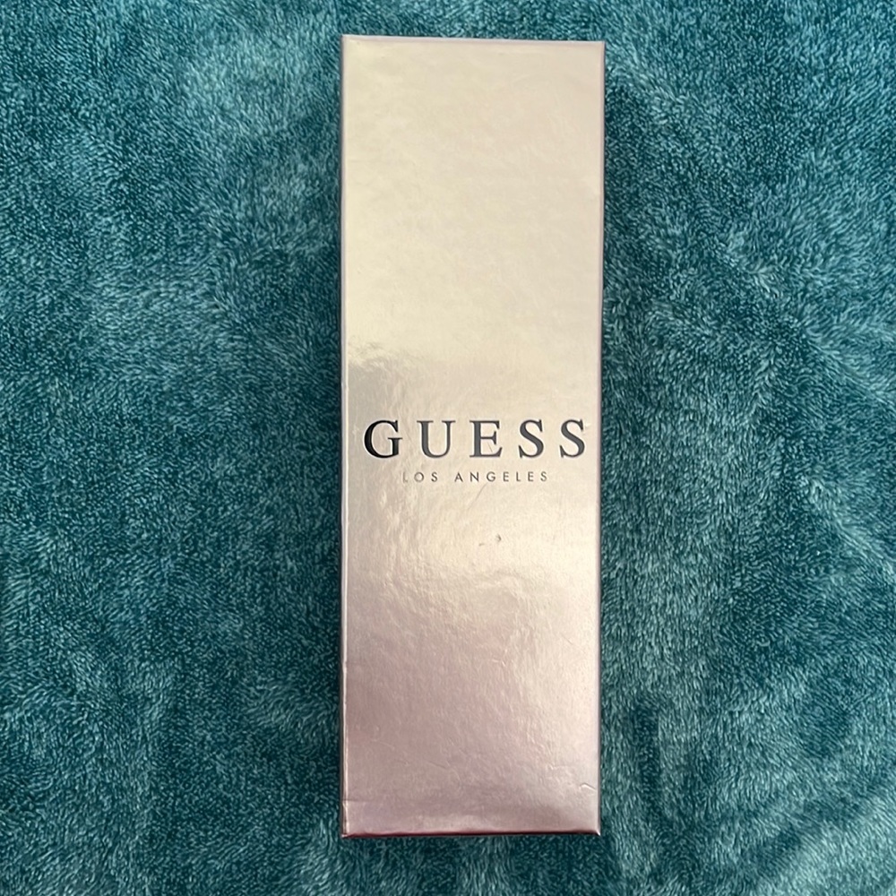 Guess necklace